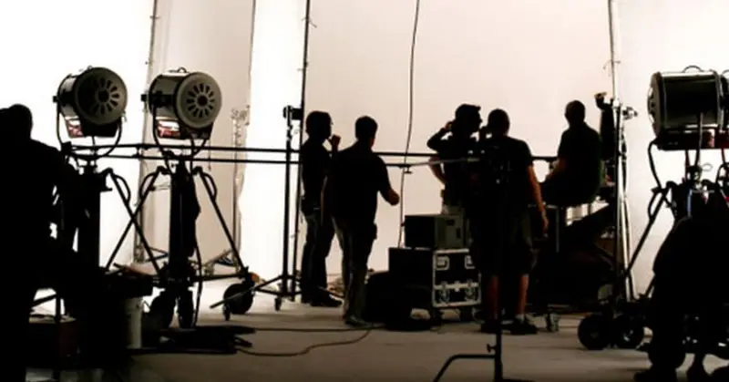 You are currently viewing Tips Mengatur Jadwal Shooting agar Tidak Bentrok dengan Persiapan Lainnya